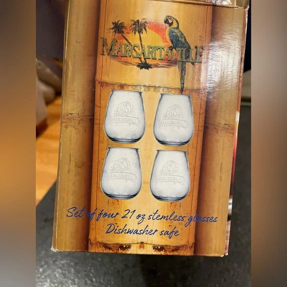 4 Margaritaville stemless glasses - Picture 3 of 3